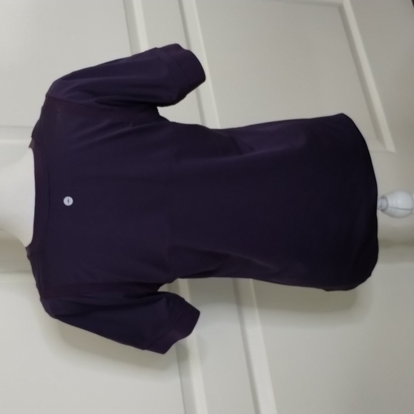 Avia dark purple athletic top size small 4/6 short sleeve - Picture 4 of 8